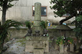 龍造寺隆信の供養塔(沖田畷古戦場跡)の写真
