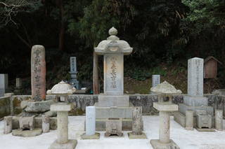 長府毛利家墓所(功山寺)の写真