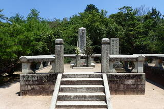 大村益次郎墓所写真