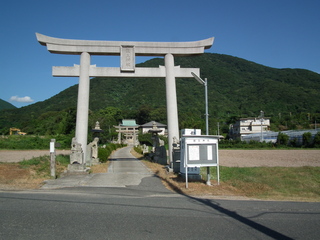 乳母屋神社写真