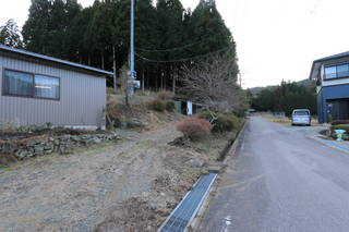 奥平出雲守貞盛の墓（和田の宝篋印塔）の写真