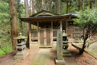 亀田藩主岩城家墓所(龍門寺)の写真