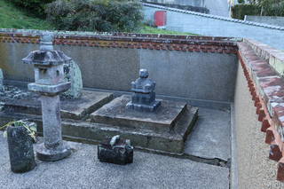 立花道雪の墓(梅岳寺)写真