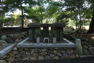 平岡頼勝の墓(禅台寺)写真