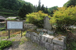 毛利隆元逝去の地の写真