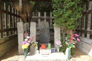 塚原卜伝の墓の写真