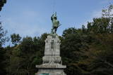 加藤清正公立像(本妙寺公園)の写真