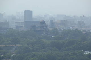 加藤清正公立像(本妙寺公園)の写真