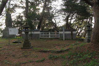 少弐資時の墓の写真
