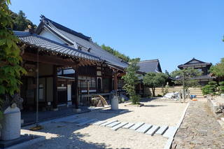 厚狭毛利家墓所(洞玄寺)の写真